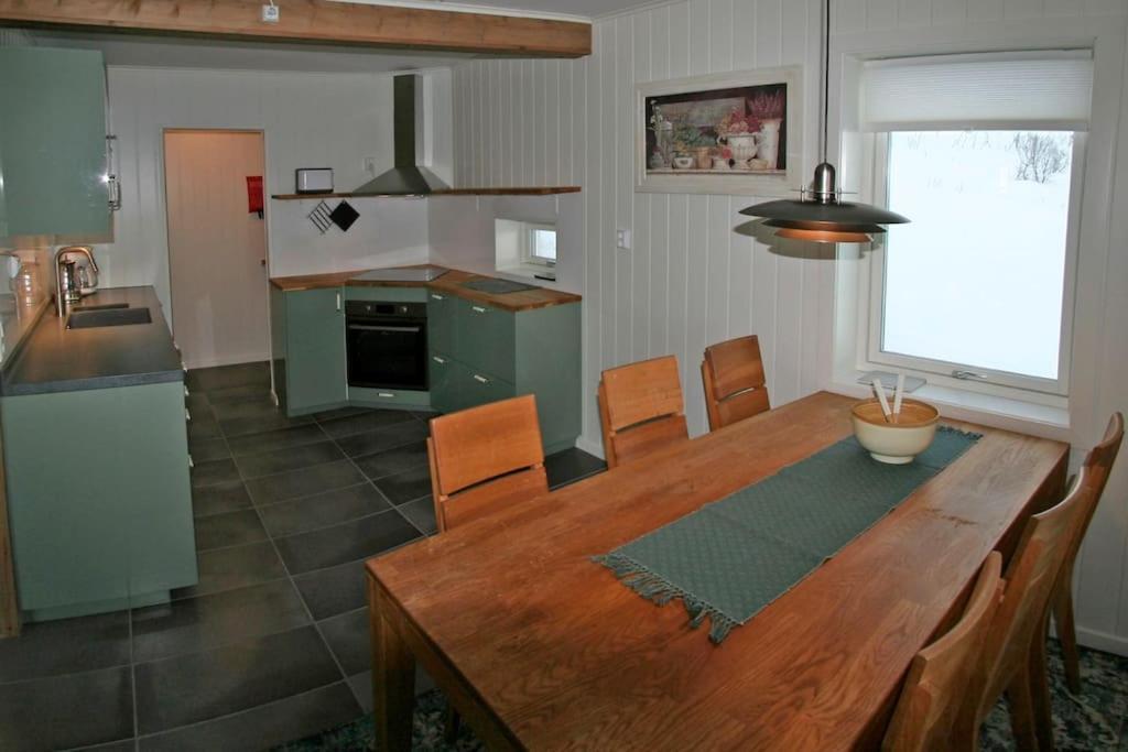Nesseby Guesthouse Varangerbotn Eksteriør bilde